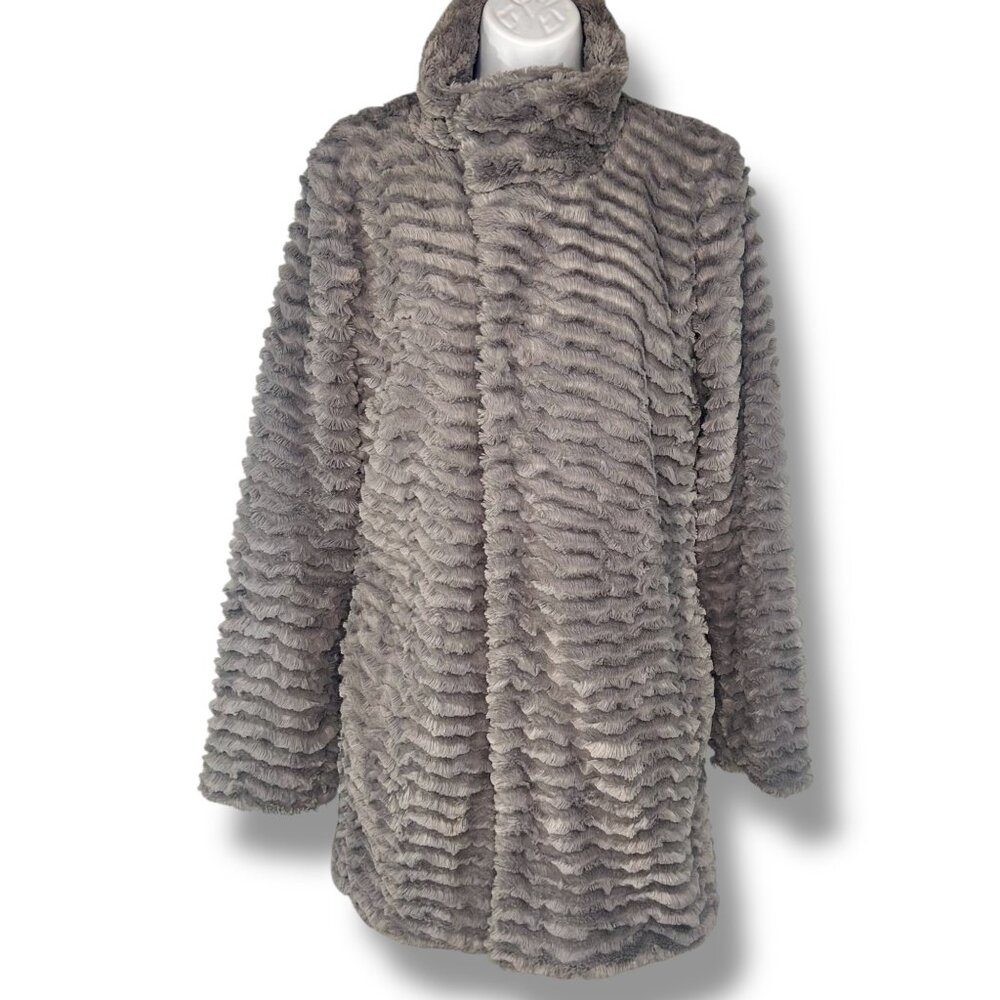 Patagonia Gray Pelage Jacket Mock Neck Faux Fur Zip Snap Boxy Lined - Picture 2 of 7